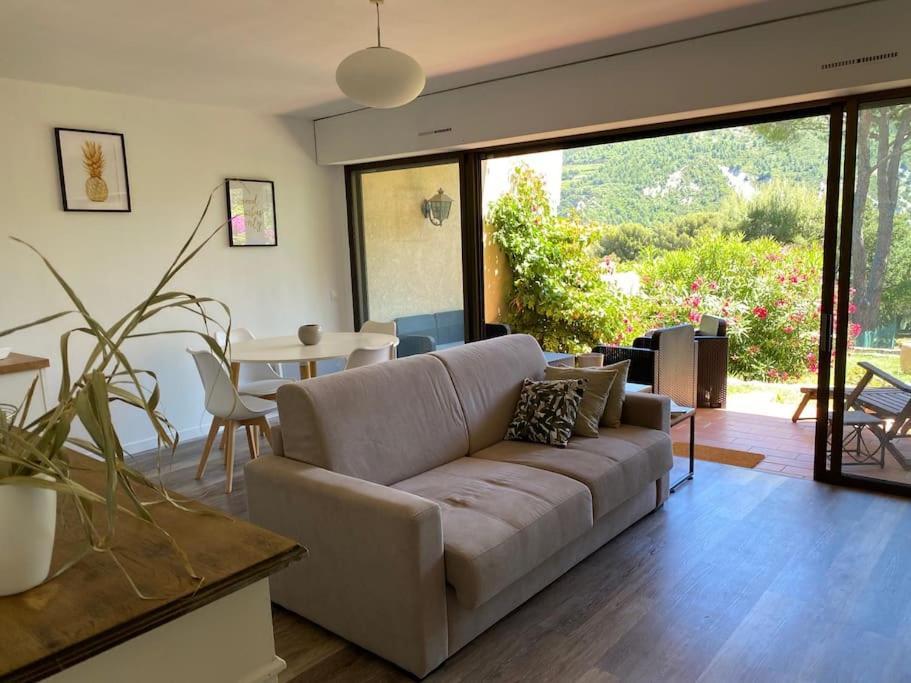 Le Corton - 45M2 - Parking - Jardin - Wifi Apartman Cassis Kültér fotó